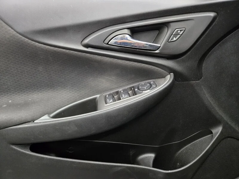 Used 2023 Mosaic Black Metallic Chevrolet LT image 14