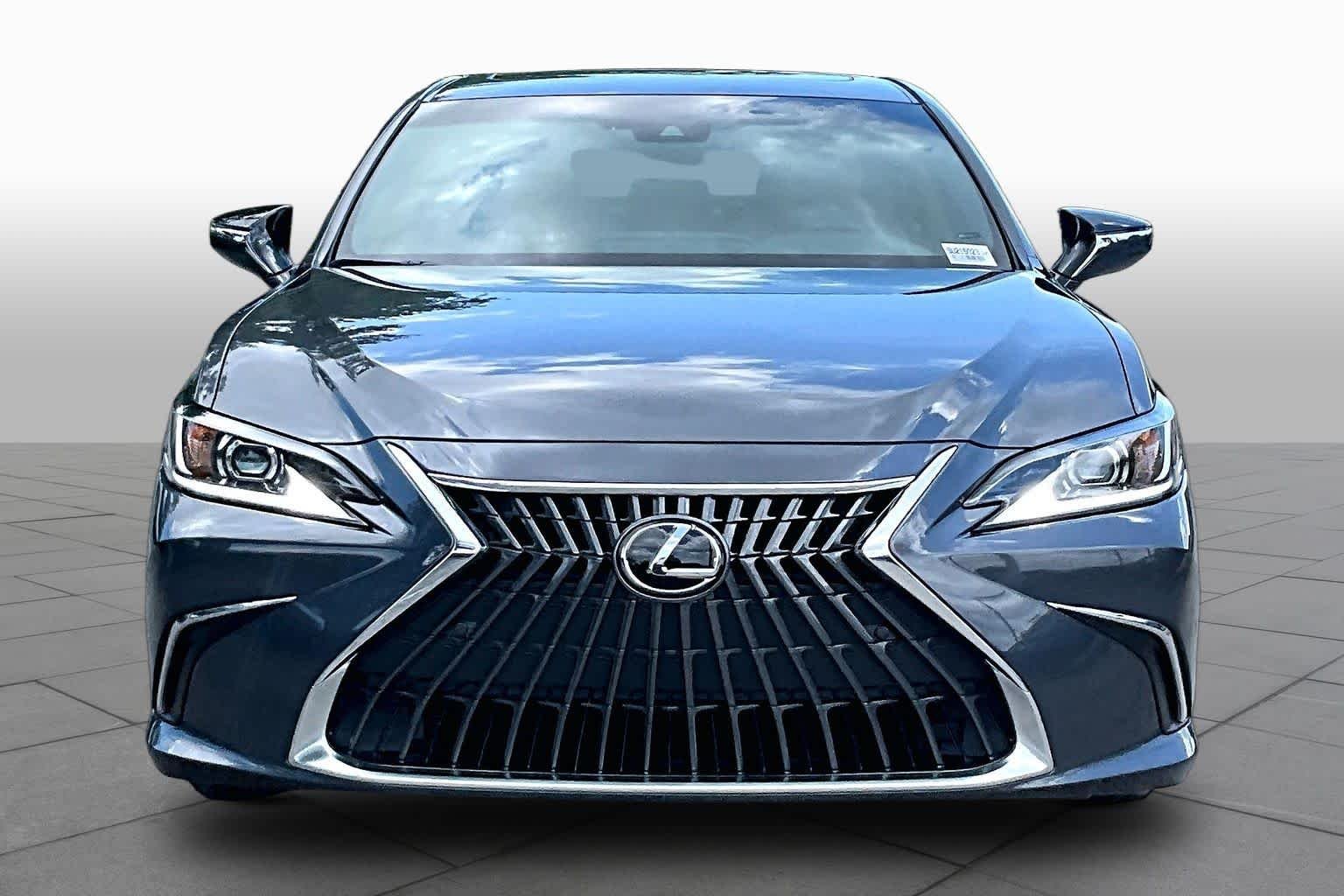 Used 2025 Cloudburst Gray Lexus  image 4