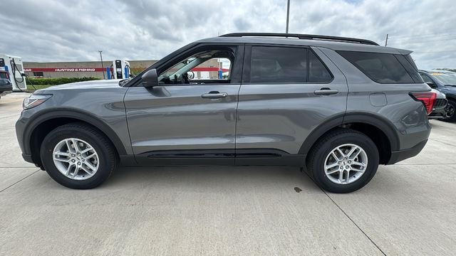 New 2026 Carbonized Gray Metallic Ford Active image 7