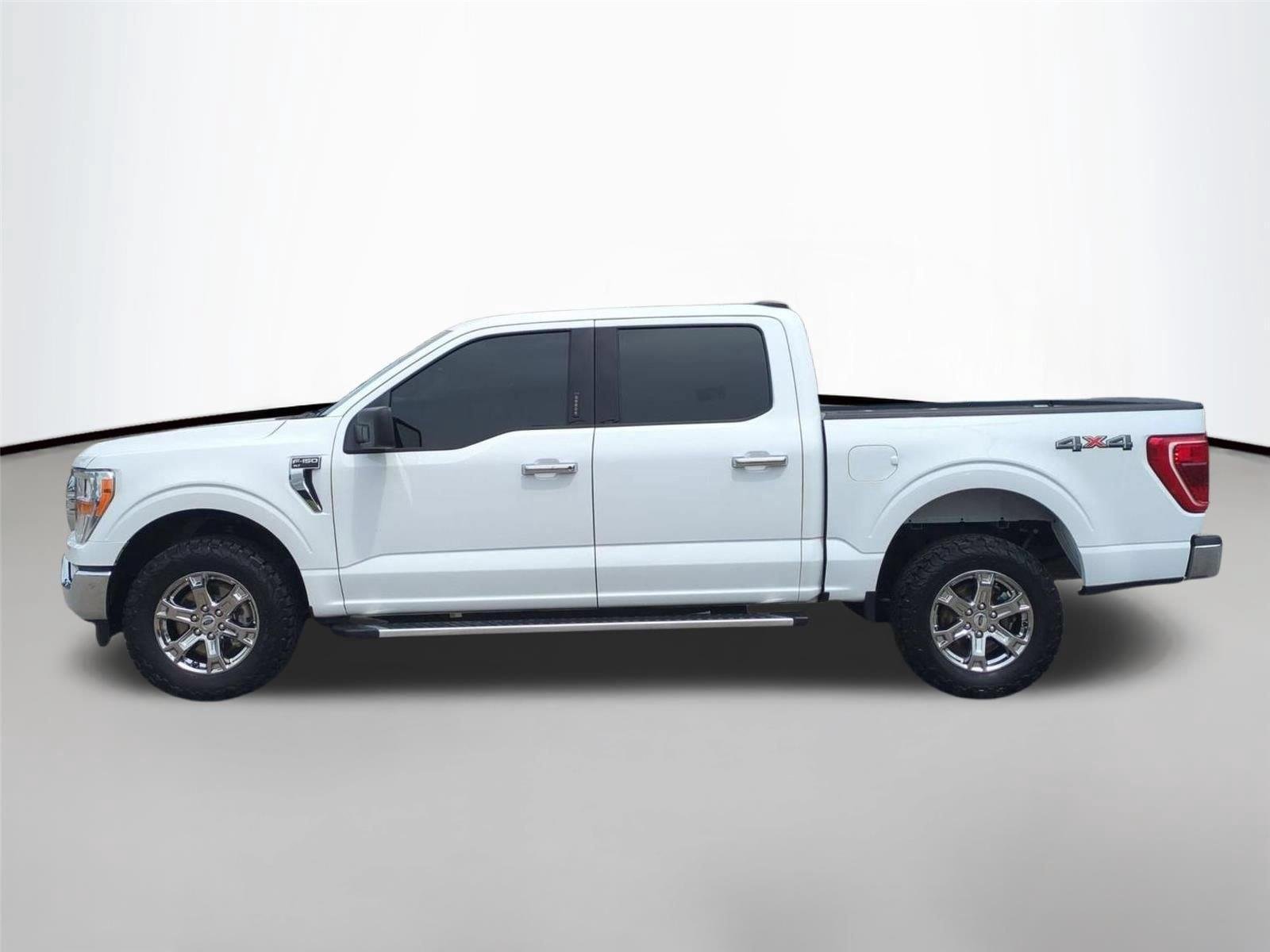 Used 2023 Oxford White Ford XL image 3