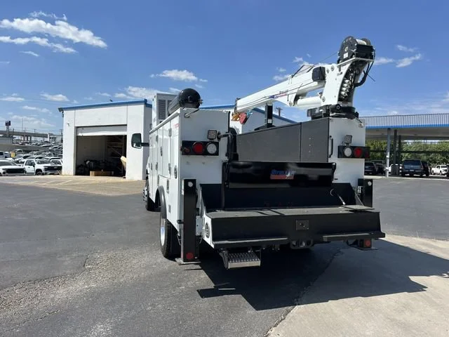 New 2024 Summit White Chevrolet Work Truck image 22