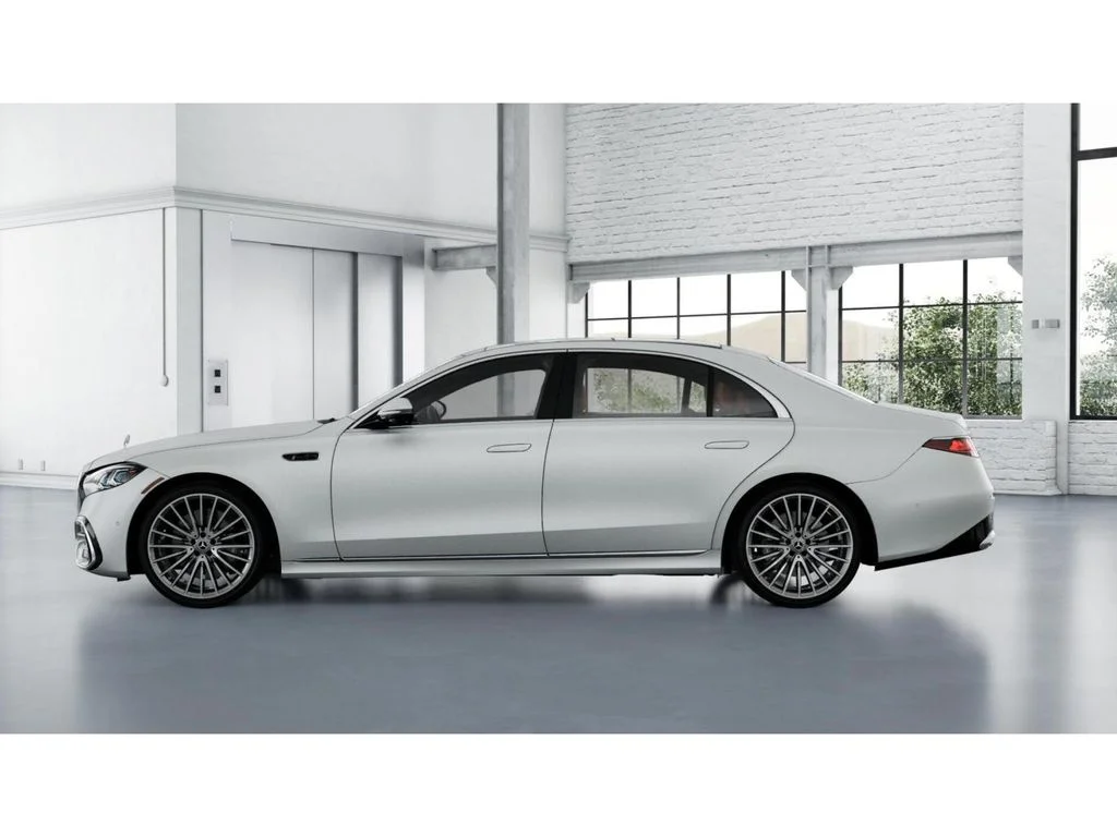 New 2027 White Mercedes-Benz S 580 image 34