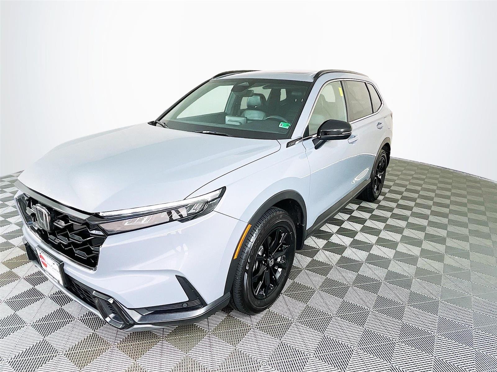 Used 2025 Urban Gray Pearl Honda Sport-L image 3