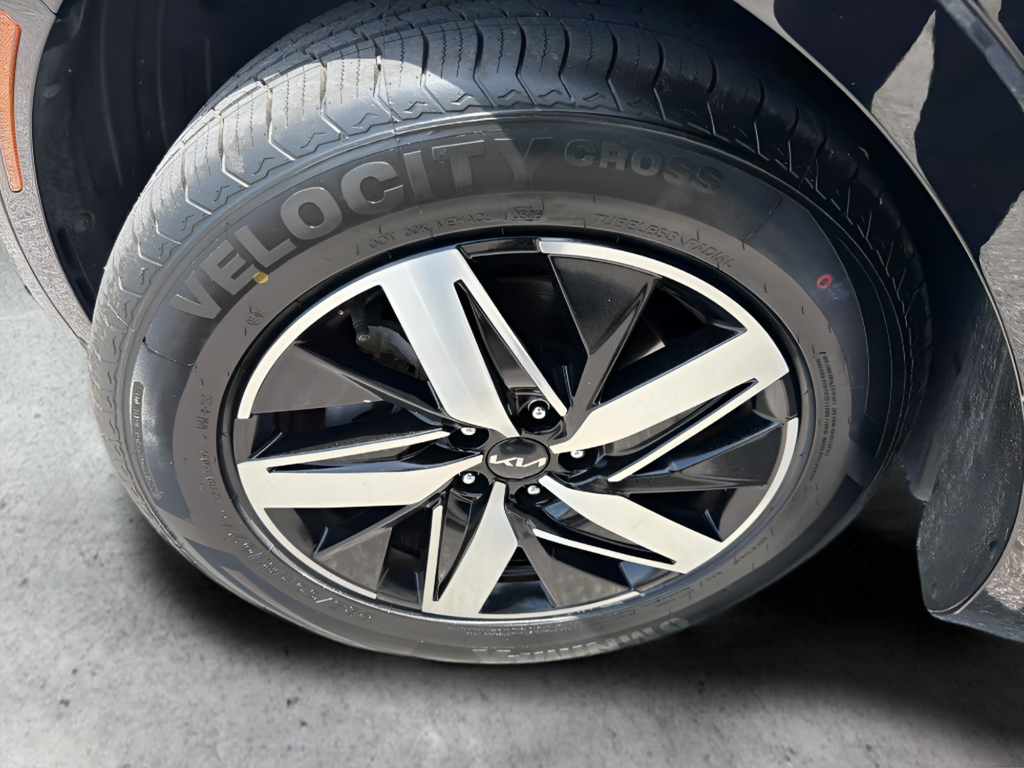 Used 2023 Black Kia EX image 53