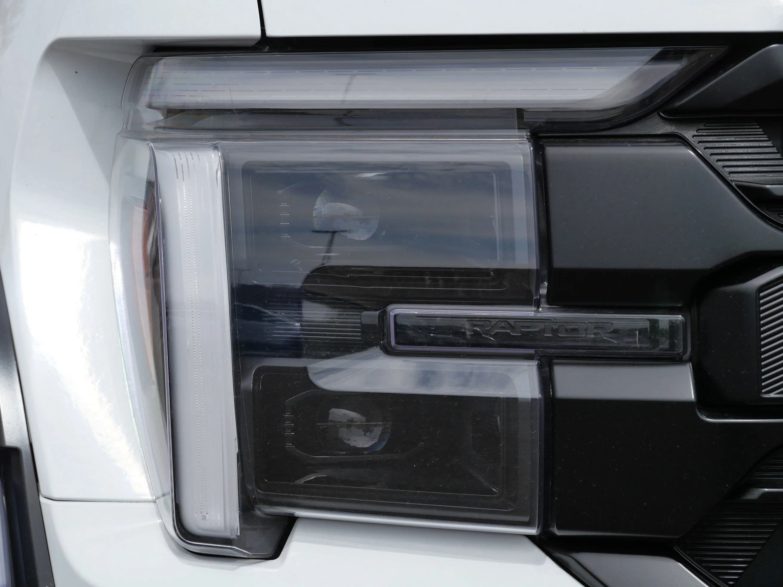 Certified Used 2024 Oxford White Clearcoat Ford Raptor image 10
