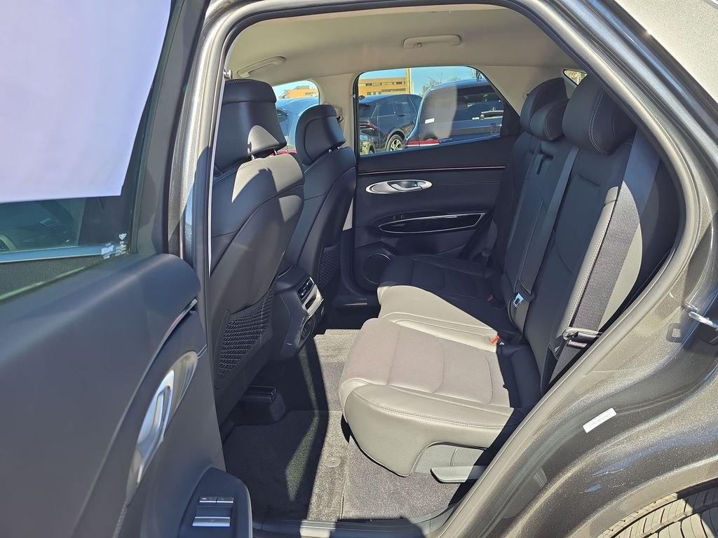 2026 GENESIS GV70 Standard - Photo 22