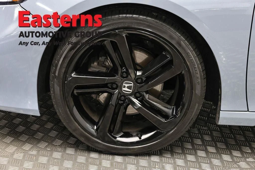 Used 2022 Gray Honda Sport image 31