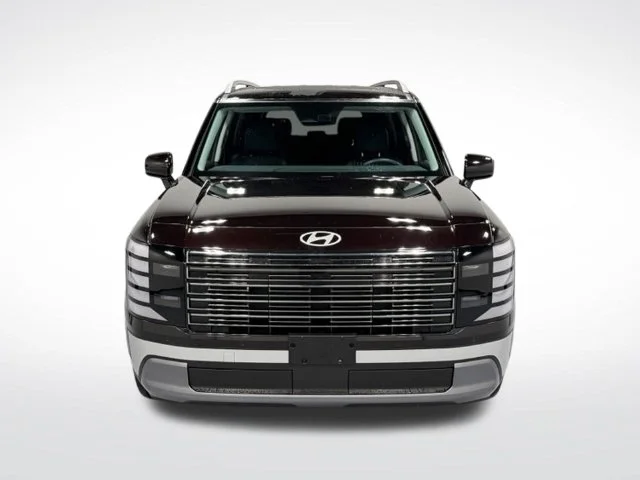 Used 2026 Red Hyundai SEL Convenience image 3