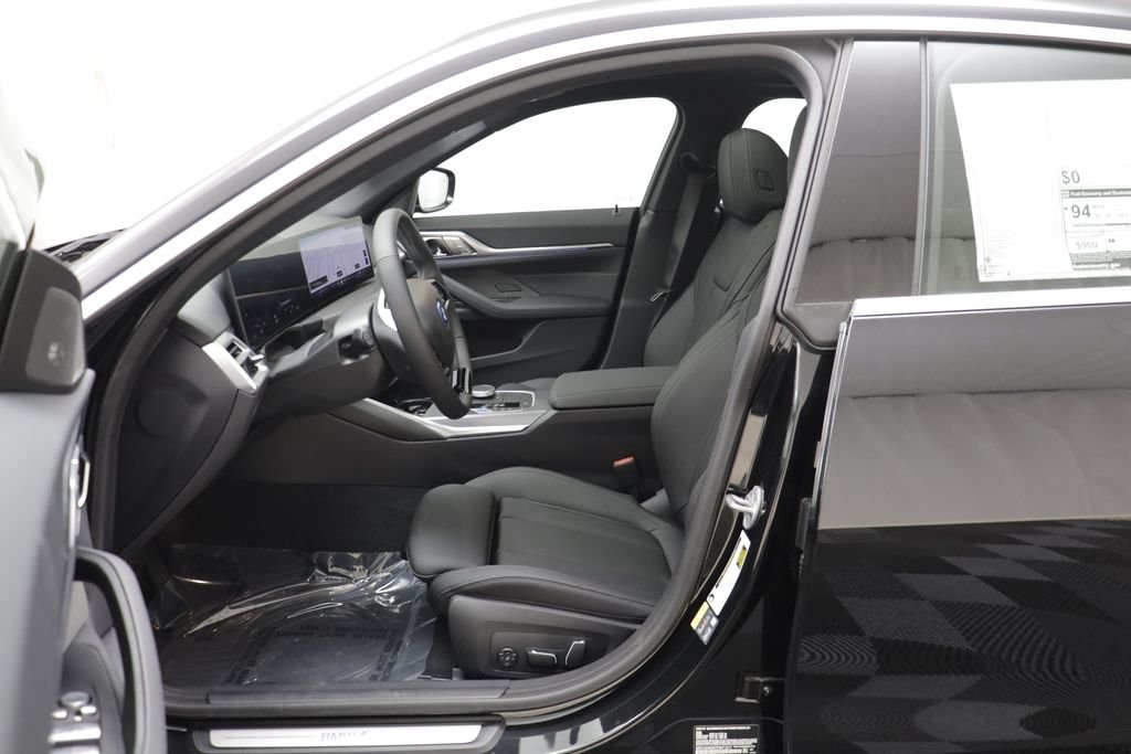 New 2026 Black Sapphire Metallic BMW xDrive40 image 6