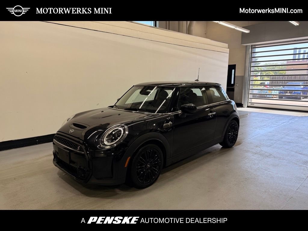 Used 2024 Midnight Black II Metallic MINI  image 1