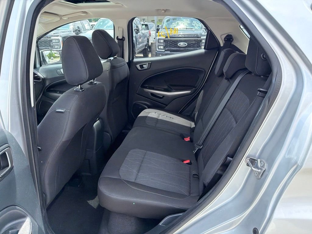Used 2021 Silver Metallic Ford SE image 10