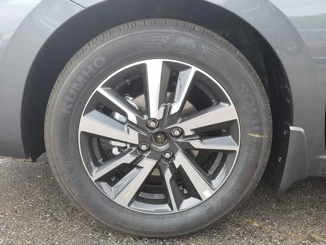 2025 Nissan Versa Sedan SV - Photo 22