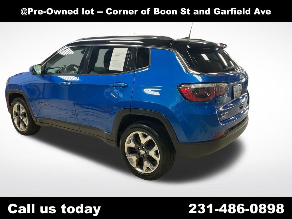 Used 2018 Blue Jeep Limited image 5