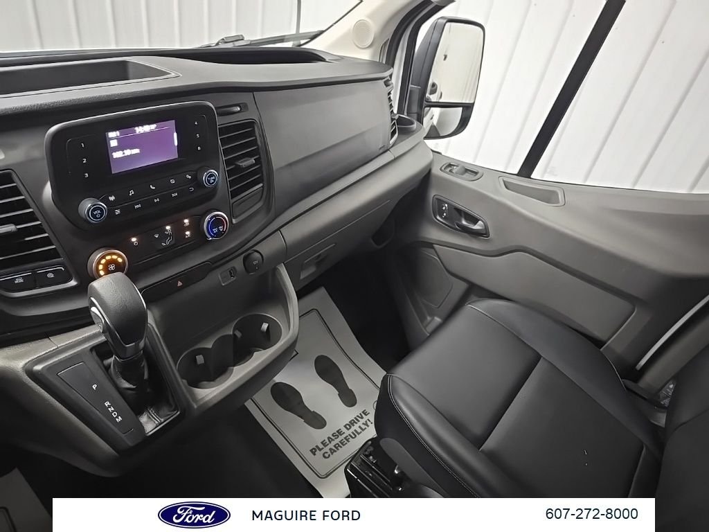 Used 2025 White Ford Base image 28