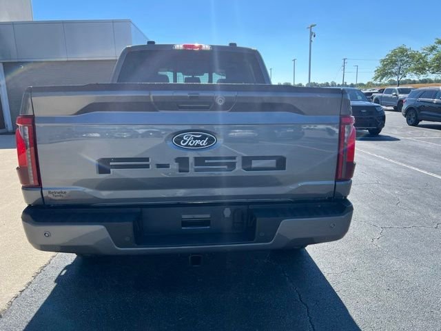 Used 2024 Gray Metallic Ford XLT image 12