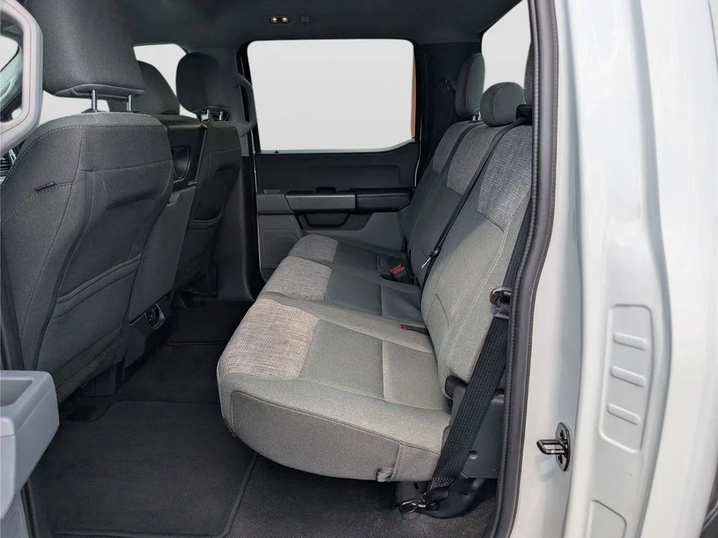 2023 Ford F-150 XLT - Photo 11