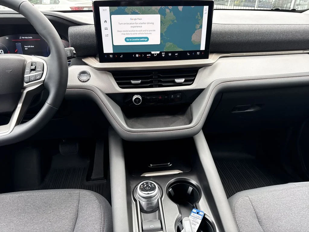 Used 2025 Carbonized Gray Metallic Ford Active image 13
