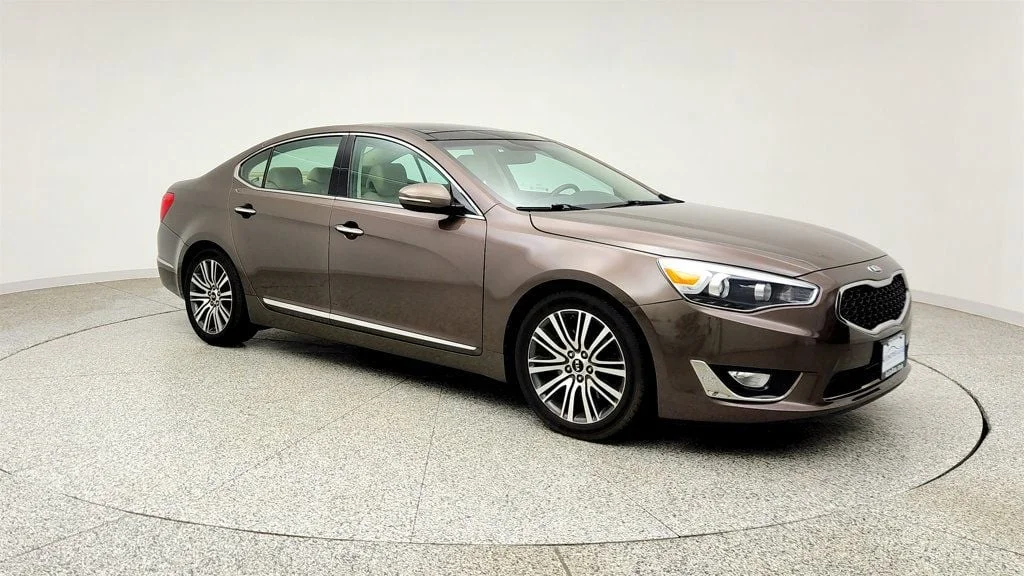 Used 2014 Bronze Metallic Kia 4dr Sedan Limited image 3