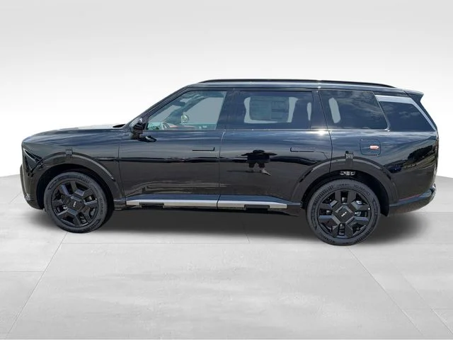 New 2027 Black Kia SX-Prestige image 4