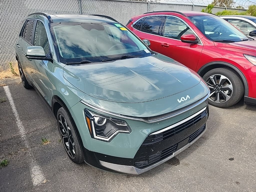 2024 Kia Niro EX Touring HEV's photo