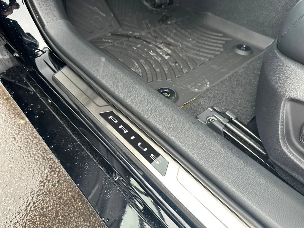 2026 Toyota Prius Plug-in Hybrid XSE Premium - Photo 13