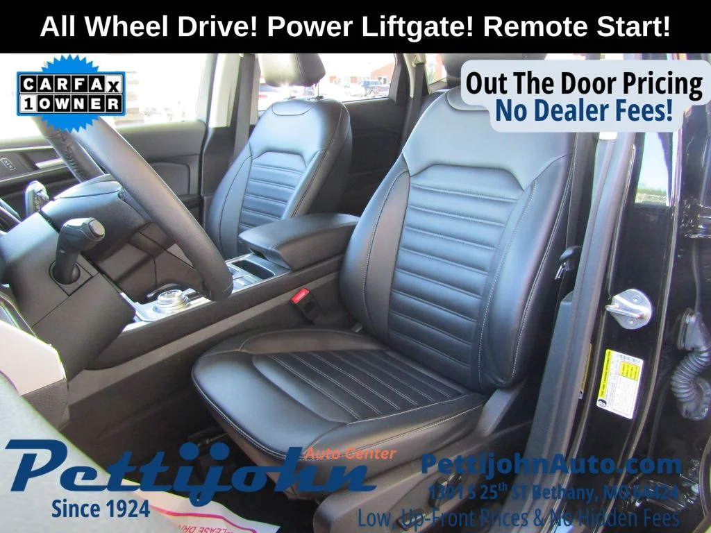Used 2023 Black Ford SEL image 19