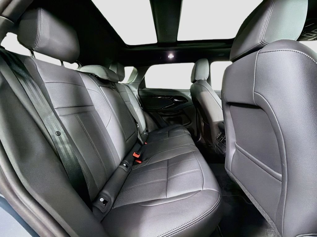 New 2026 Tribeca Blue Land Rover S image 29