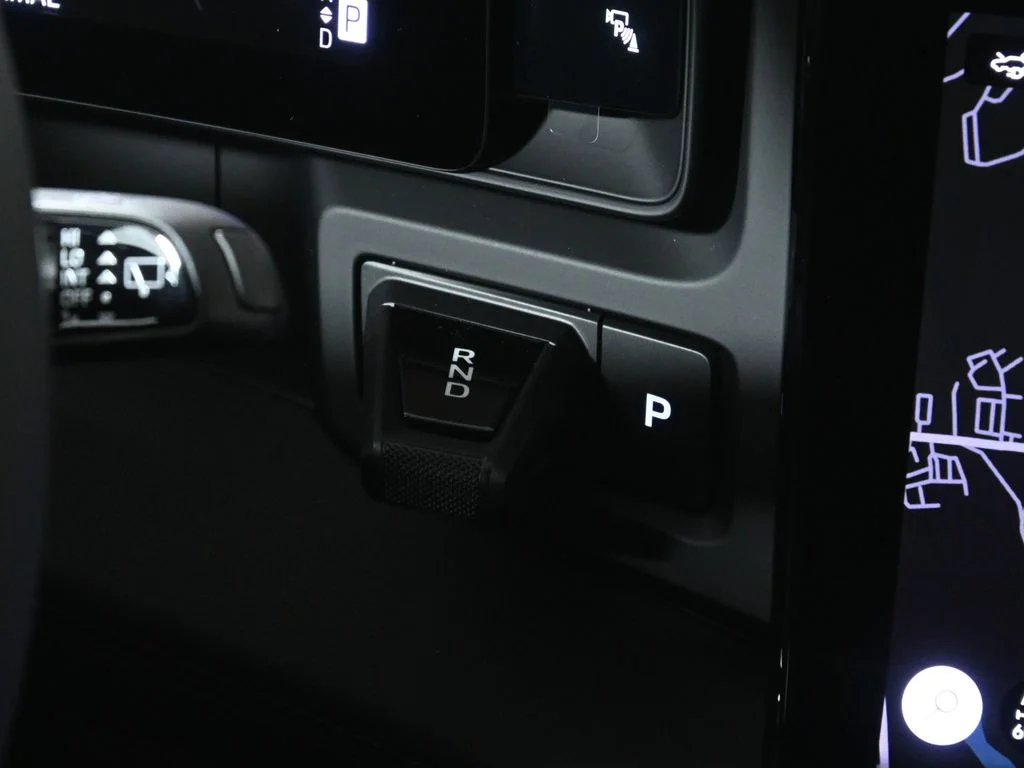 2026 Porsche Cayenne S - Photo 26