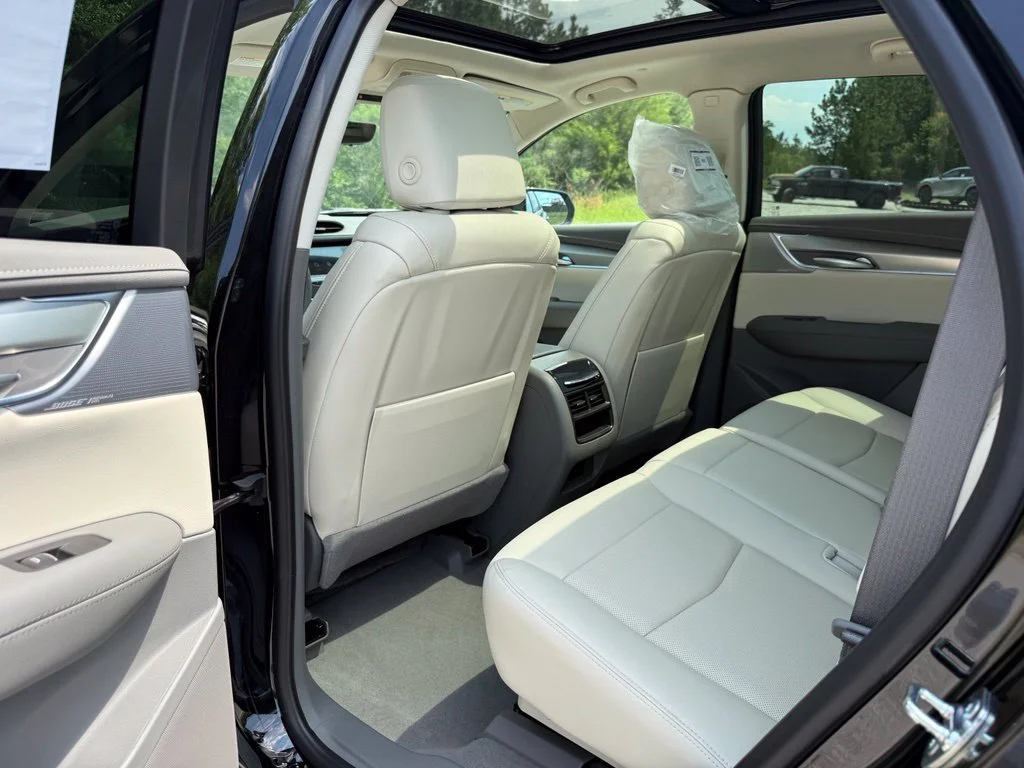 Used 2026 Stellar Black Metallic Cadillac Premium Luxury image 20