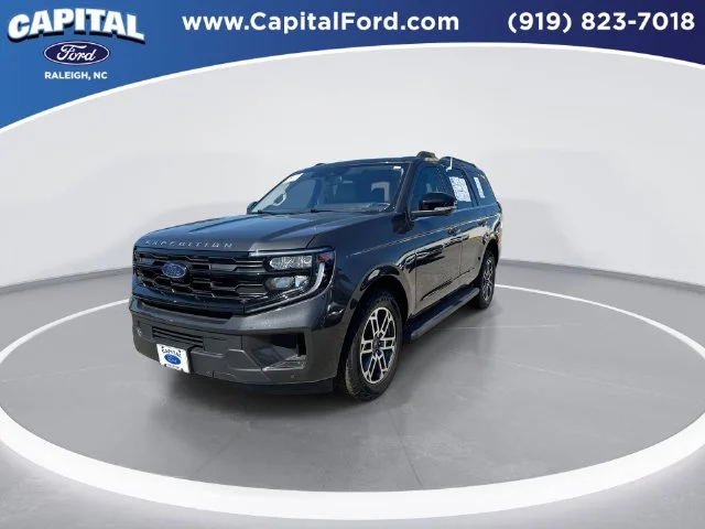 Used 2025 Gray Ford Active image 4