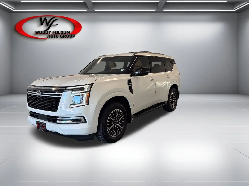 New 2026 Aspen White TriCoat Nissan SL image 3