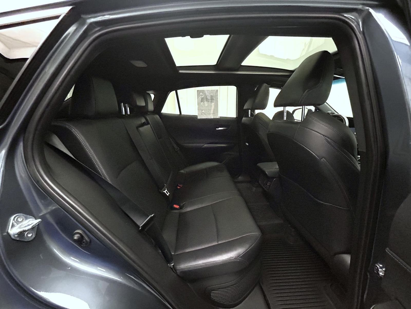 Used 2023 Gray Toyota Limited image 18