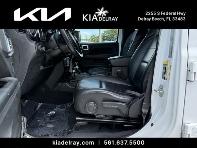 Used 2021 White Jeep Unlimited Sahara Altitude image 18