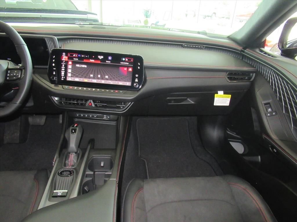 New 2026 Diamond Black Crystal Pearlcoat Dodge R/T image 13