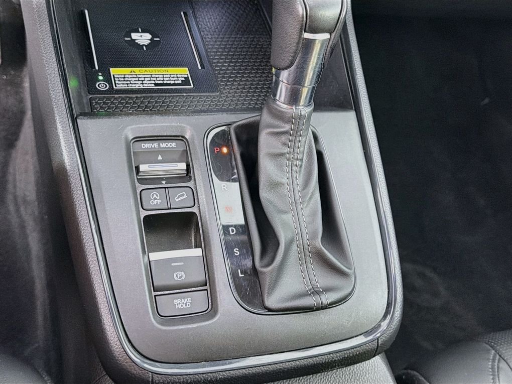Used 2024  Honda EX-L image 21