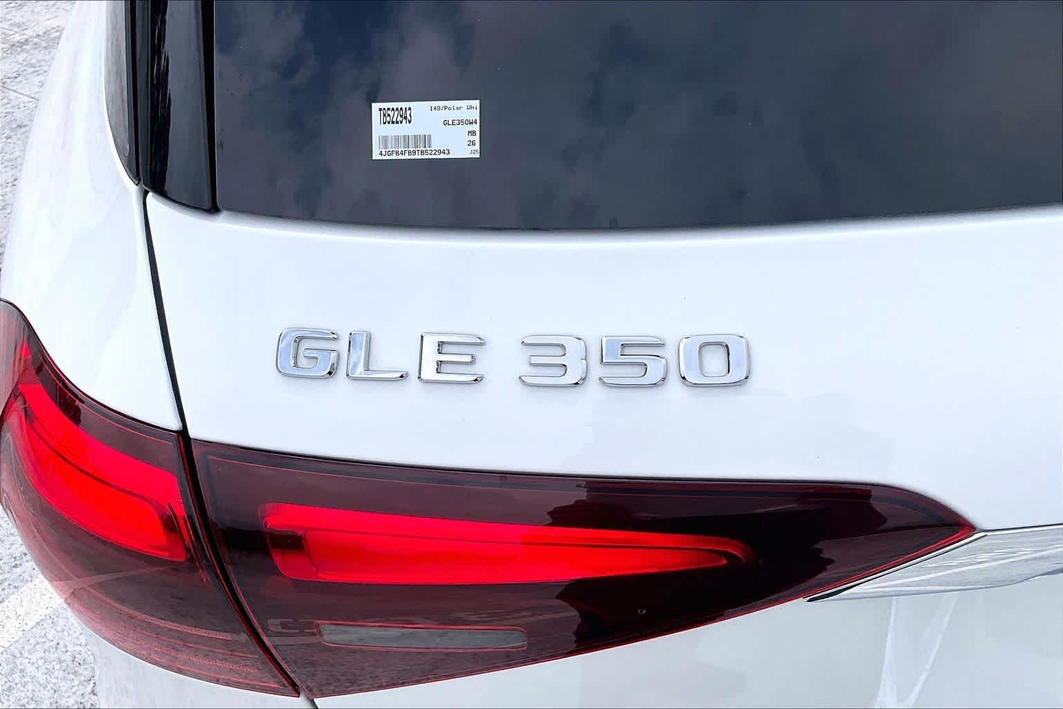 Used 2026 Polar White Mercedes-Benz GLE 350 image 31