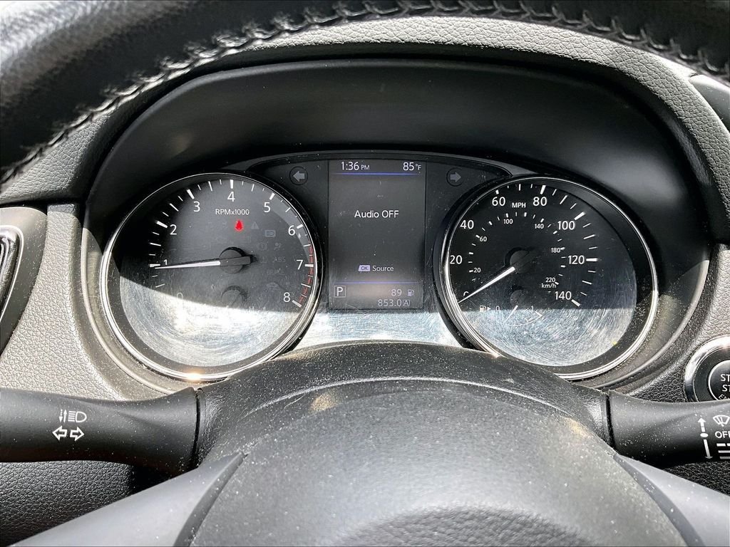 Used 2020 Blue Nissan SV image 8