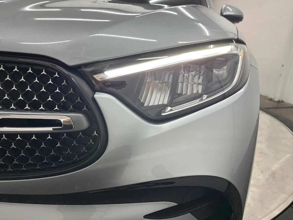 Used 2026 Silver Mercedes-Benz GLC 300 Coupe image 29