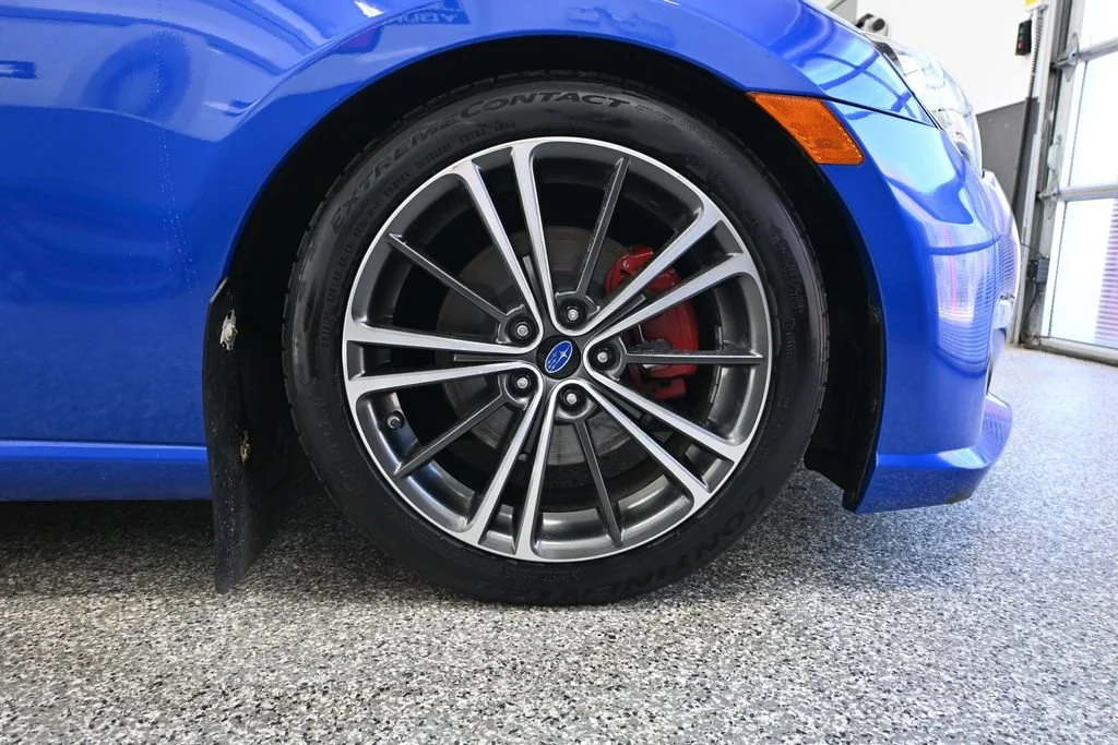 Used 2016 Blue Subaru Limited image 11