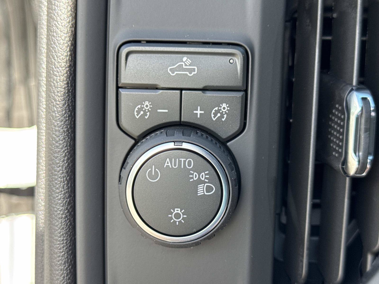 2026 Chevrolet Silverado 1500 Custom - Photo 26