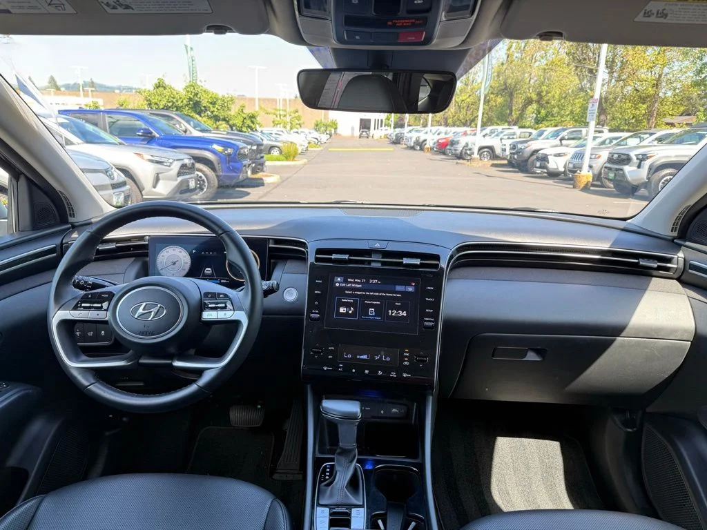 Used 2023 Gray Hyundai SEL image 22