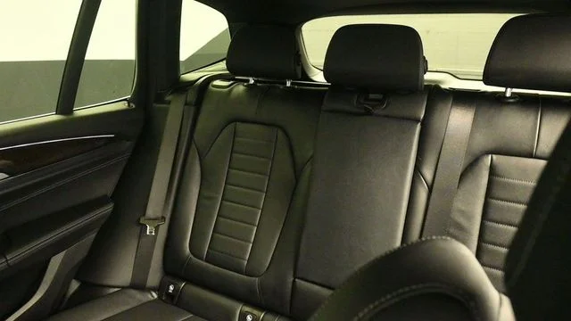 Used 2022 Dark Graphite BMW xDrive30i image 22
