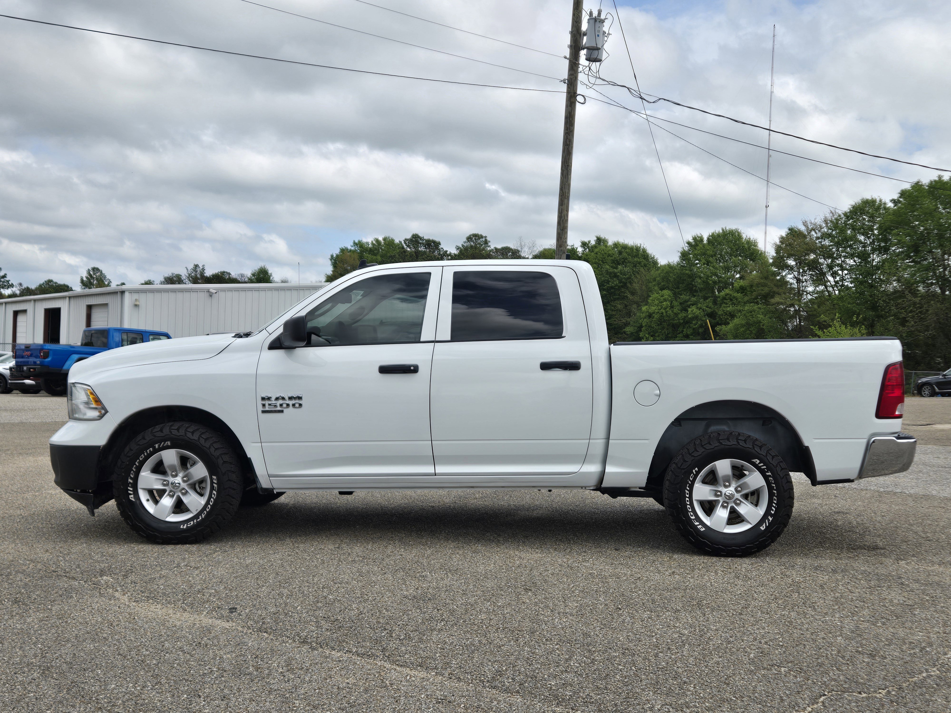 2023 RAM Ram 1500 Classic SLT - Photo 12