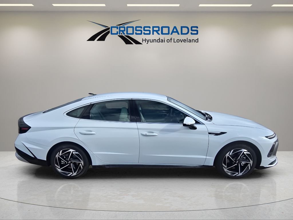 New 2026 Serenity White Hyundai SEL Sport image 6