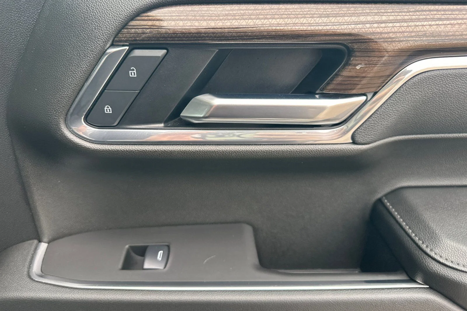 Used 2025 Black Chevrolet LT Trail Boss image 18