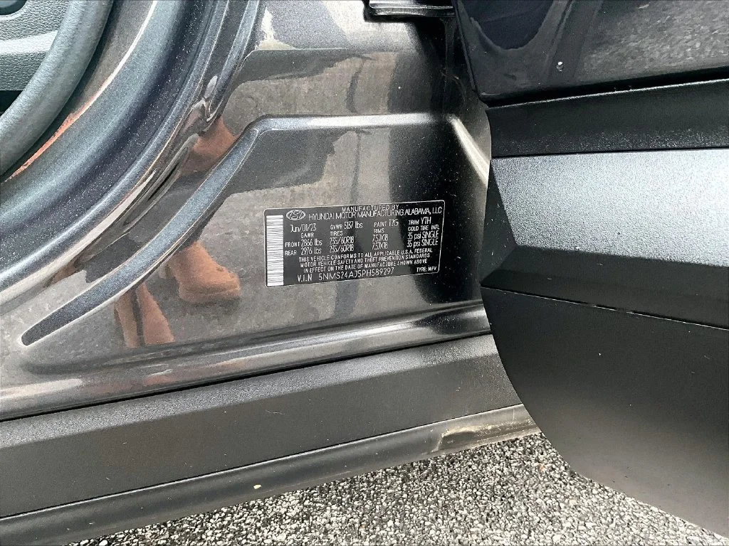 Used 2023 Gray Hyundai SEL image 36