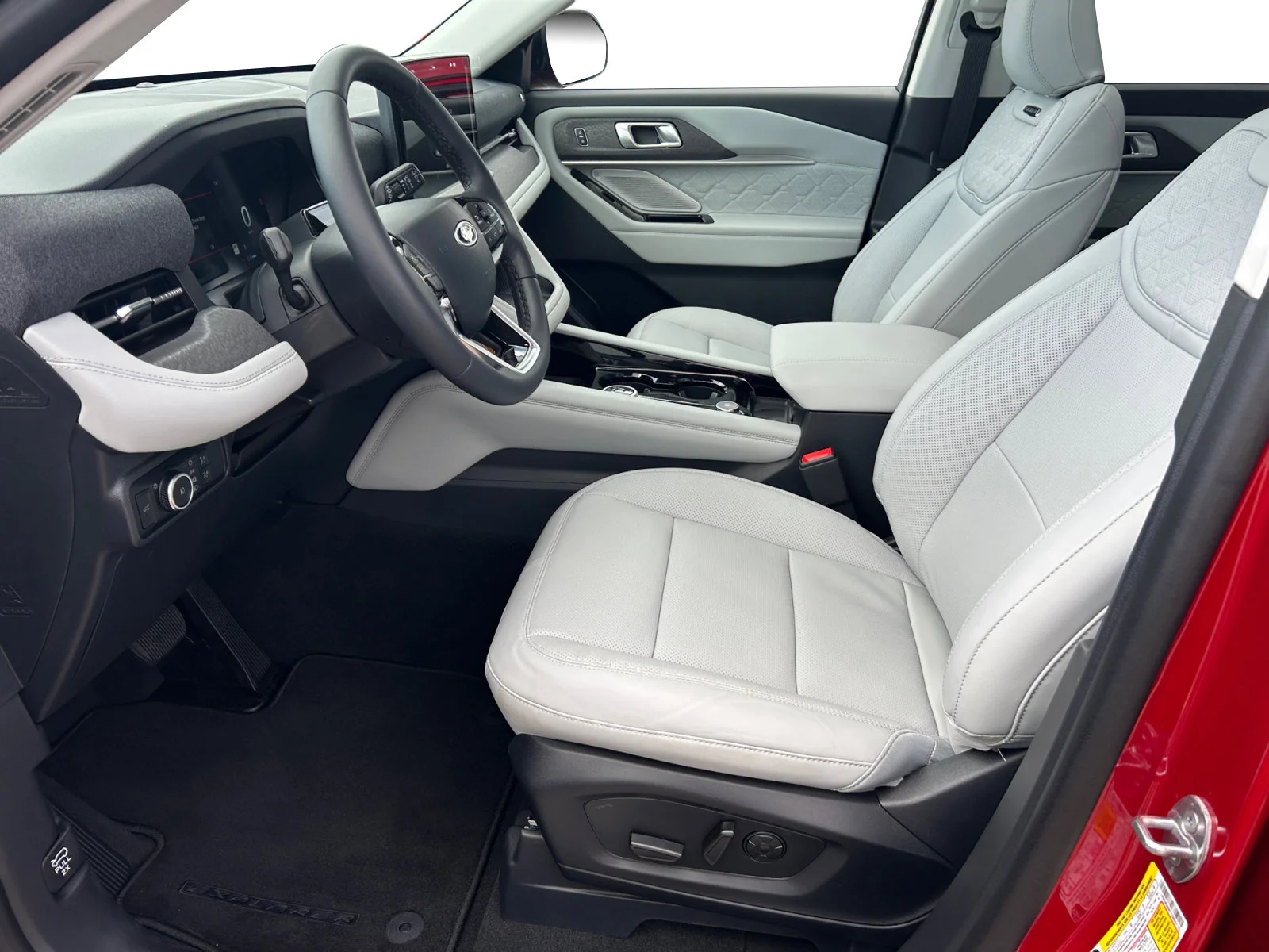 New 2026 Rapid Red Metallic Tinted Clearcoat Ford Platinum image 14