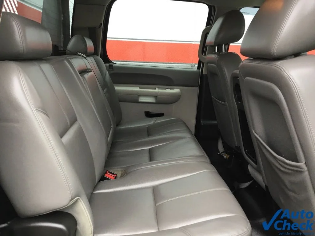 Used 2013 White GMC Work Truck image 33