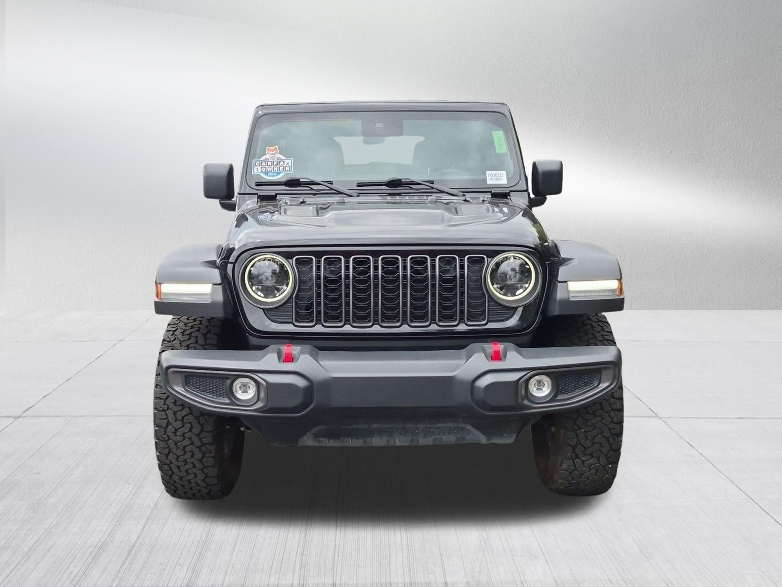 Used 2024 Black Jeep 4-Door Rubicon 4x4 image 8