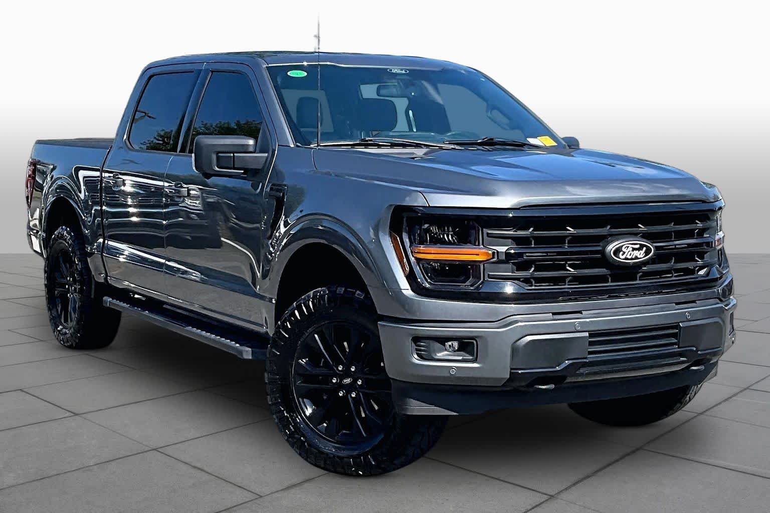 Used 2024 Carbonized Gray Ford XLT image 3
